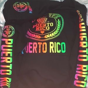 It a Puerto Rican hoodie live love Puerto Rico